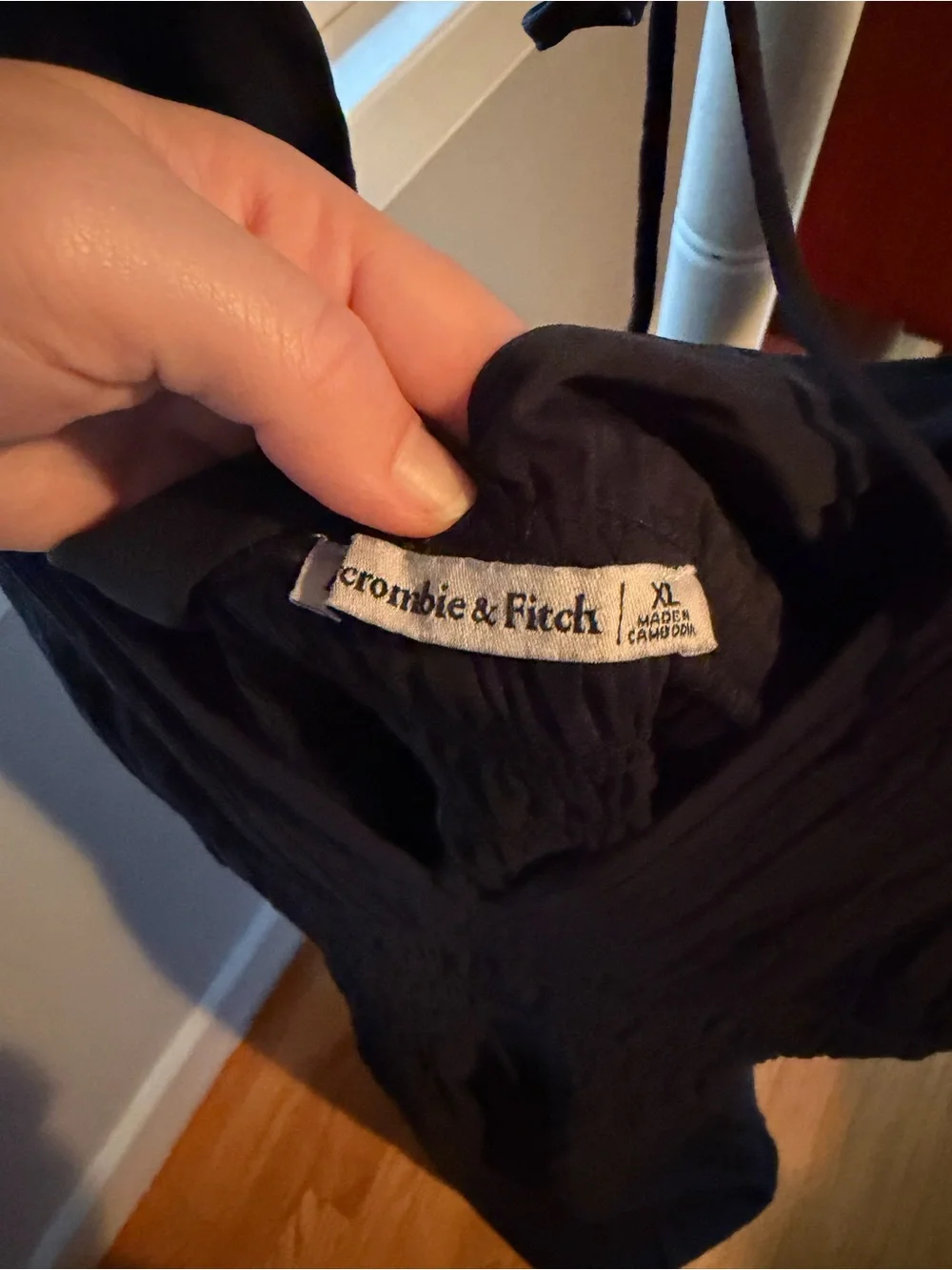 Abercrombie XL Sleeveless V-Neck Black Maxi Dress